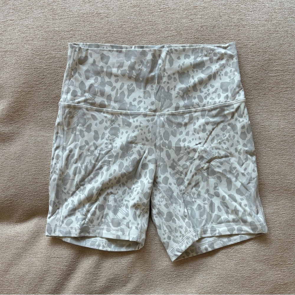 Lululemon 6” Align Short White Camo